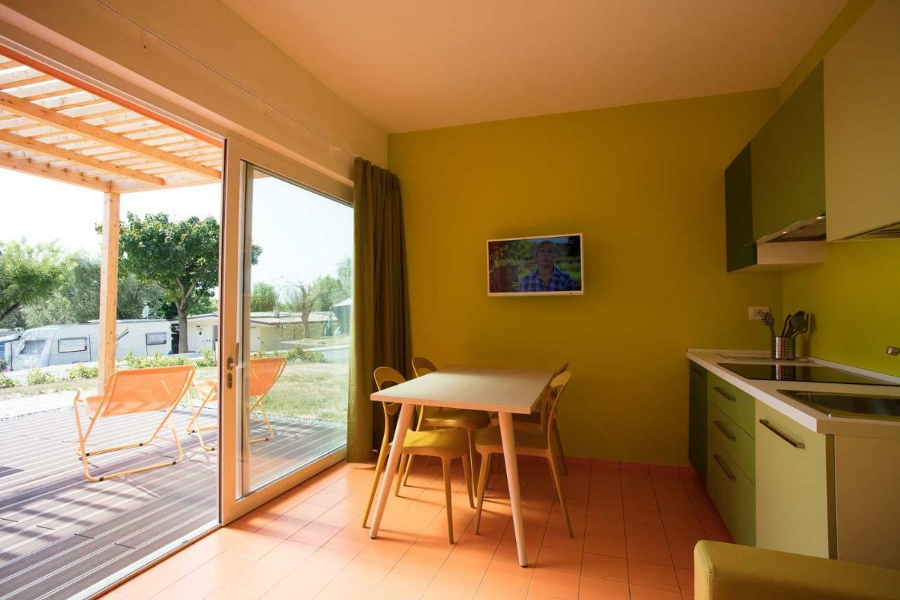 Camping Continental Hotel Bardolino Ngoại thất bức ảnh