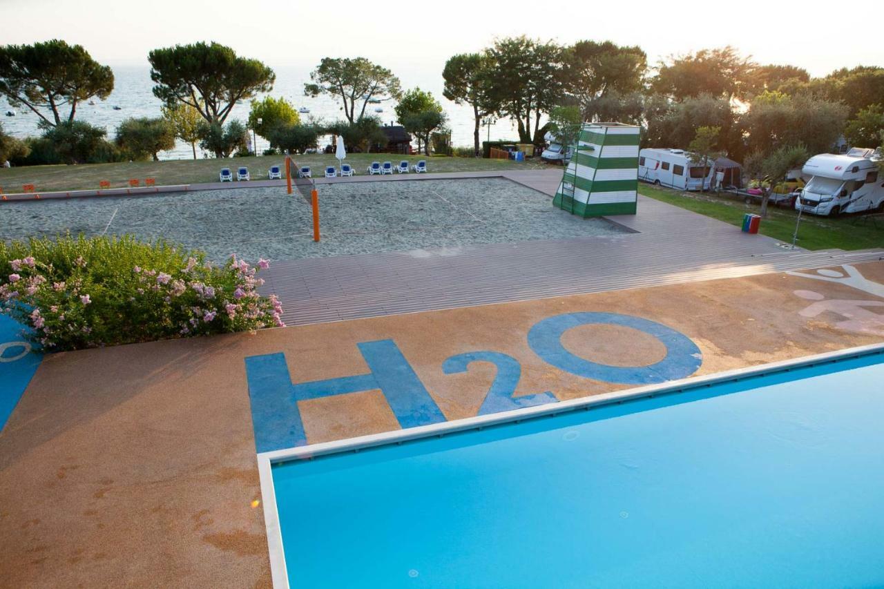 Camping Continental Hotel Bardolino Ngoại thất bức ảnh